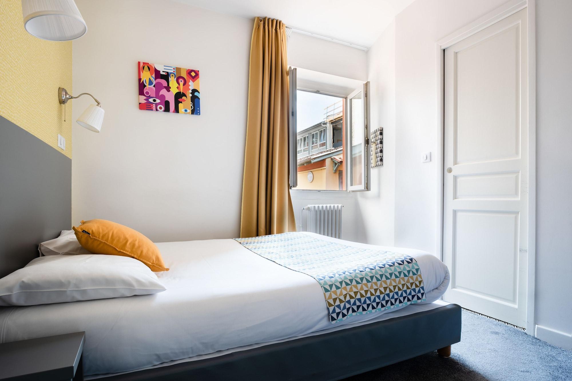 Au Patio Morand Hotel Lyon Bagian luar foto