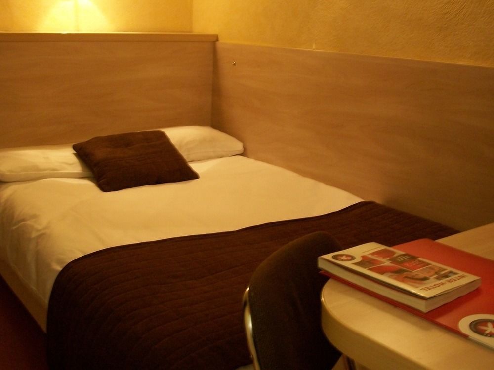 Au Patio Morand Hotel Lyon Bagian luar foto